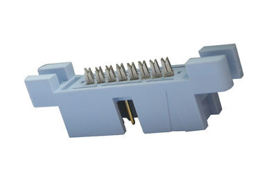 O MERGULHO de alta tensão encobriu o UL do furo da calha do conector do encabeçamento habilitado