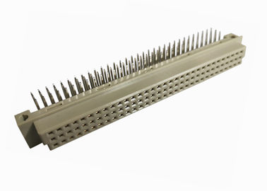 O Pin masculino três do encabeçamento 3x32 do Pin reto do RUÍDO 41612 enfileira a corrente do ângulo direito 3A