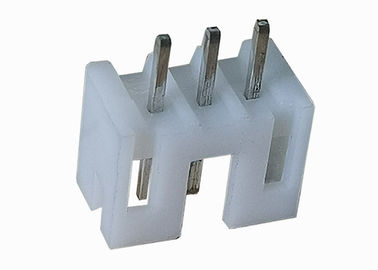 2,0 milímetros de material de isolador fêmea do conector PA6T do encabeçamento do ângulo direito do passo