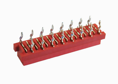 Do conector vermelho 16 do deslocamento da isolação de PBT passo fêmea do encabeçamento 2.54mm do Pin