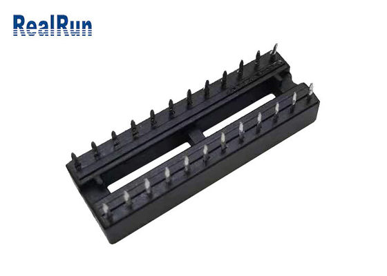 Furos quadrados PBT UL94V-0 do encabeçamento do conector 24P do soquete de 1000VAC 2.54mm IC