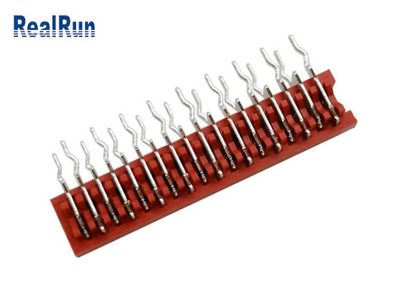 RoHS passa a soquete vermelho do conector de 1,27 milímetros Idc a inserção fêmea da curvatura de 18P 90° sem orelha