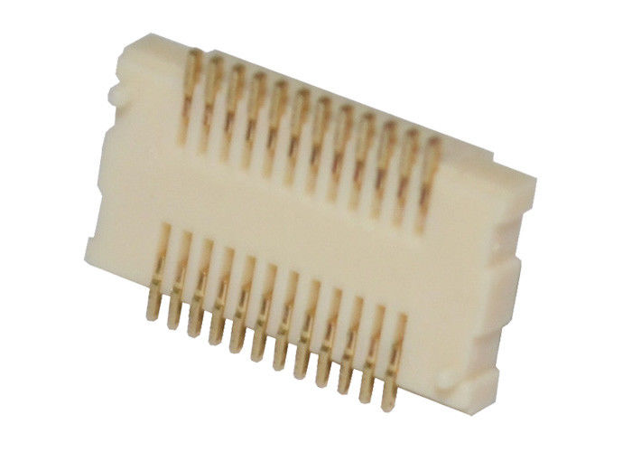 conector do encabeçamento do PWB da C.C. 500V do Pin do conector 24 do passo PA6T BTB de 0.5A 0.5mm